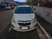 Begagnad Chevrolet Spark LS 68 HK (50 kW) 2011 Vit Halvkombi