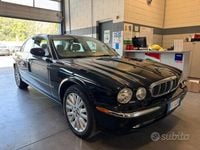 Usata Jaguar XJ Executive 298 CV (219 kW) 2003 Nero Berlina