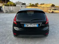 Usata Ford Fiesta Titanium 82 CV (60 kW) 2009 Nero Berlina
