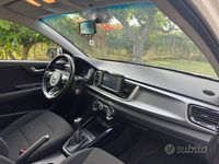Usata Kia Rio 90 CV (66 kW) 2018 Bianco Berlina