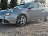 Usata Alfa Romeo Giulietta 140 CV (102 kW) 2011 Grigio Utilitaria