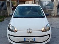 Usata VW up! Move 68 CV (50 kW) 2015 Bianco Utilitaria