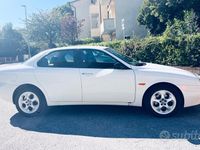 Usata Alfa Romeo 156 116 CV (85 kW) 2001 Bianco Berlina