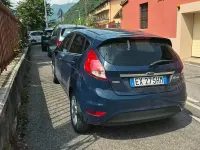 Usata Ford Fiesta 100 CV (73 kW) 2014 Bluazzurro Utilitaria
