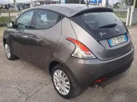 Usata Lancia Ypsilon Silver 95 CV (69 kW) 2015 Other Utilitaria