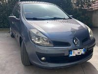 Usata Renault Clio II Dynamique 86 CV (63 kW) 2006 Berlina