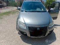 Usata Fiat Sedici 120 CV (88 kW) 2008 Grigio SUV