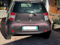 Usata Toyota iQ 68 CV (50 kW) 2009 Lilla Utilitaria