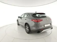 Usata Alfa Romeo Stelvio Super 190 CV (139 kW) 2022 Grigio scuro SUV