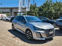 Usata Peugeot 208 Allure 101 CV (74 kW) 2024 Grigio Utilitaria