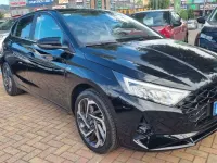Usata Hyundai i20 101 CV (74 kW) 2023 Nero Utilitaria