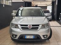 Usata Fiat Freemont Cross 170 CV (125 kW) 2014 Grigio SUV