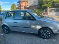 Usata VW Lupo Trendline 75 CV (55 kW) 2002 Grigio Utilitaria
