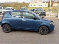 Usata Lancia Ypsilon Gold 69 CV (50 kW) 2023 Blu Utilitaria