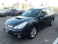 Usata Subaru Outback 150 CV (110 kW) 2014 Nero Station wagon