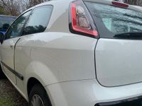 Usata Fiat Punto Evo 65 CV (47 kW) 2011 Bianco Utilitaria