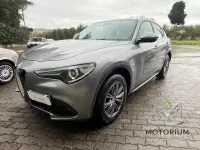 Usata Alfa Romeo Stelvio Executive 209 CV (153 kW) 2017 Grigio SUV