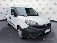 Usata Fiat Doblò Lounge 95 CV (69 kW) 2021 Bianco Monovolume