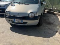 Usata Renault Twingo 58 CV (42 kW) 2005 Grigio Utilitaria