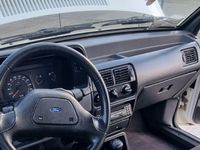 Usata Ford Escort RS 129 CV (94 kW) 1988 Bianco Utilitaria