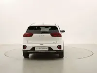 Usata Kia Niro Urban 141 CV (103 kW) 2022 Bianco SUV