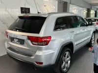 Usata Jeep Grand Cherokee Overland 241 CV (177 kW) 2012 Grigio SUV
