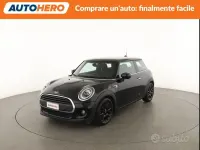 Usata Mini ONE 75 CV (55 kW) 2020 Nero Utilitaria