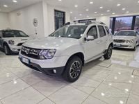 Usata Dacia Duster 110 CV (80 kW) 2016 Grigio SUV