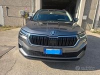 Usata Skoda Karoq Executive 116 CV (85 kW) 2022 Grigio SUV