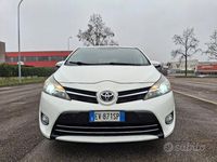 Usata Toyota Verso 2014 Bianco Monovolume