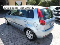 Usata Ford Fiesta 75 CV (55 kW) 2005 Other Utilitaria