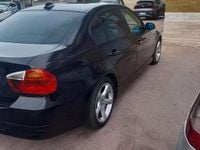 Usata BMW 2000 163 CV (119 kW) 2008 Nero Berlina