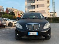 Usata Lancia Ypsilon 69 CV (50 kW) 2010 Nero Utilitaria