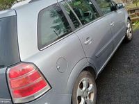 Usata Opel Zafira Club 101 CV (74 kW) 2006 Argento Monovolume