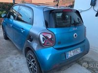 Usata Smart ForFour 2020 Blu Utilitaria