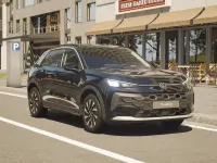 Nuova VW T-Roc Life 150 CV (110 kW) 2026 Grenadill black metallizzato SUV