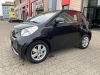 Usata Toyota iQ 68 CV (50 kW) 2011 Nero metallizzato Utilitaria
