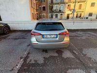 Usata Mercedes A180 Business 136 CV (100 kW) 2020 Argento Berlina