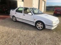 Usata Renault 19 135 CV (99 kW) 1992 Bianco Berlina