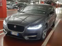 Usata Jaguar XF R-Sport 300 CV (220 kW) 2016 Grigio Berlina