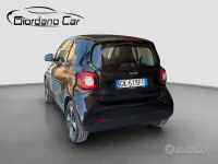 Usata Smart ForTwo Electric Drive Passion 41 kW (56 CV) 2022 Nero Berlina