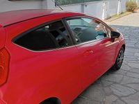 Usata Ford Fiesta 96 CV (70 kW) 2010 Rosso Utilitaria