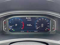 Käytetty VW T-Roc Style 150 HP (110 kW) 2021 Musta Katumaasturi