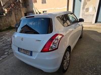 Usata Suzuki Swift 75 CV (55 kW) 2013 Bianco Utilitaria