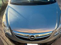 Usata Opel Corsa 2012 Grigio Berlina