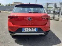 Usata VW T-Roc Life 110 CV (80 kW) 2023 King red SUV
