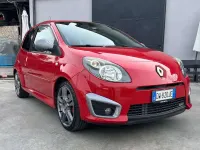 Usata Renault Twingo R.S. 133 CV (97 kW) 2009 Rosso Utilitaria