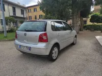 Usata VW Polo Highline 75 CV (55 kW) 2005 Argento Utilitaria