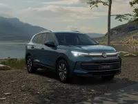 Nuova VW Tiguan Edition 150 CV (110 kW) 2026 Nightshade blue metallizzato SUV