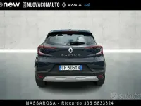 Usata Renault Captur Equilibre 91 CV (66 kW) 2023 61h blu marine SUV